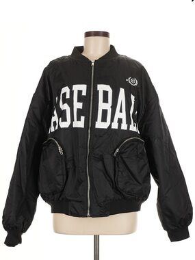 PrettyLittleThing NWT Black Oversized Bomber Jacket Baseball Graphic Medium